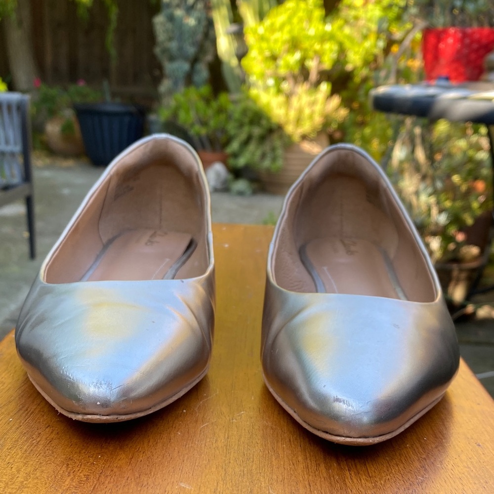 Clarks Women's Metallic Gold Heels - Picture 2 of 10